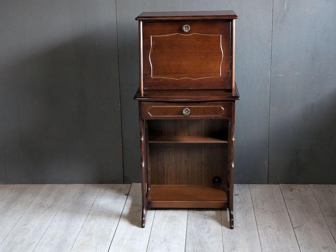 カリモク　karimoku ライティングビューロー　コンセント付 　RZ