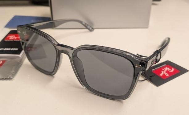 【新品】レイバン RB4392D 645087 66サイズ　クリアグレー