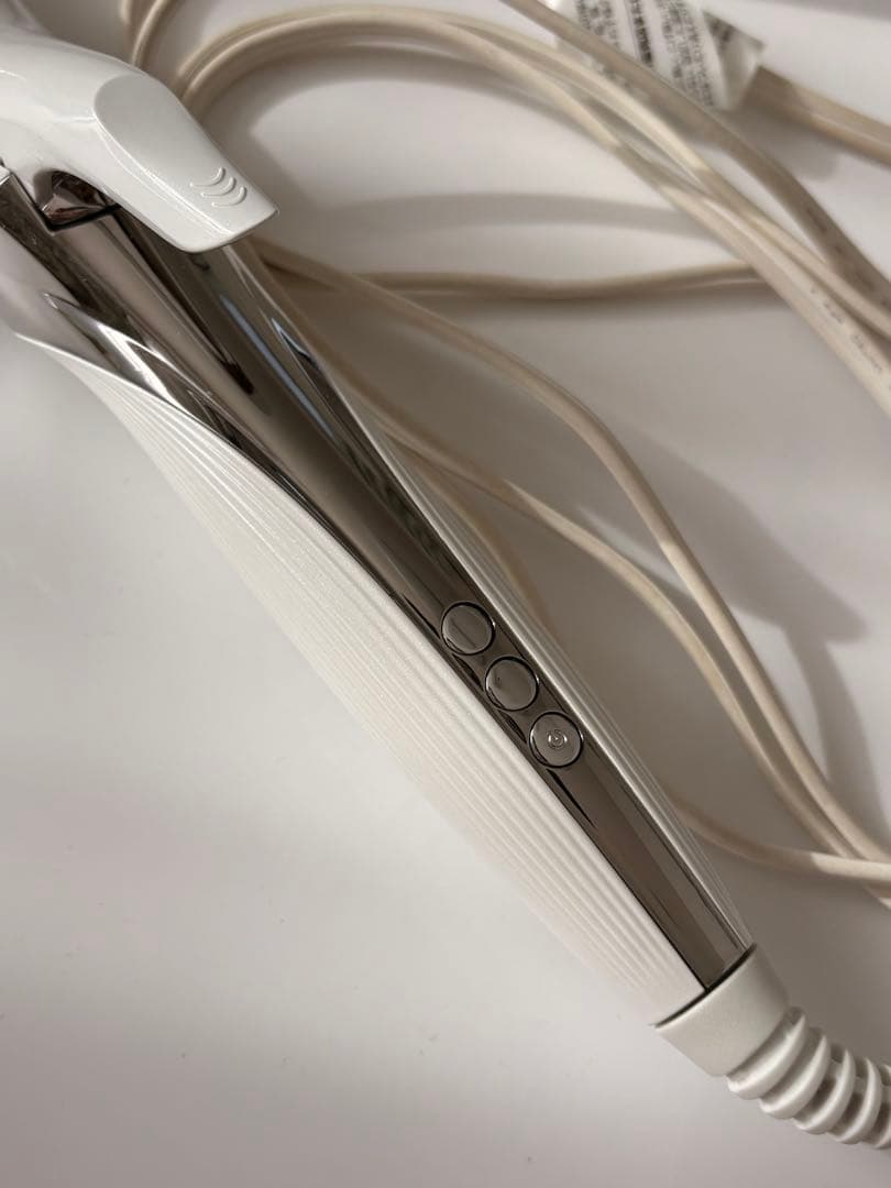 本日限定値引き！【匿名配送】 ReFa カールヘアアイロン ホワイト32mm