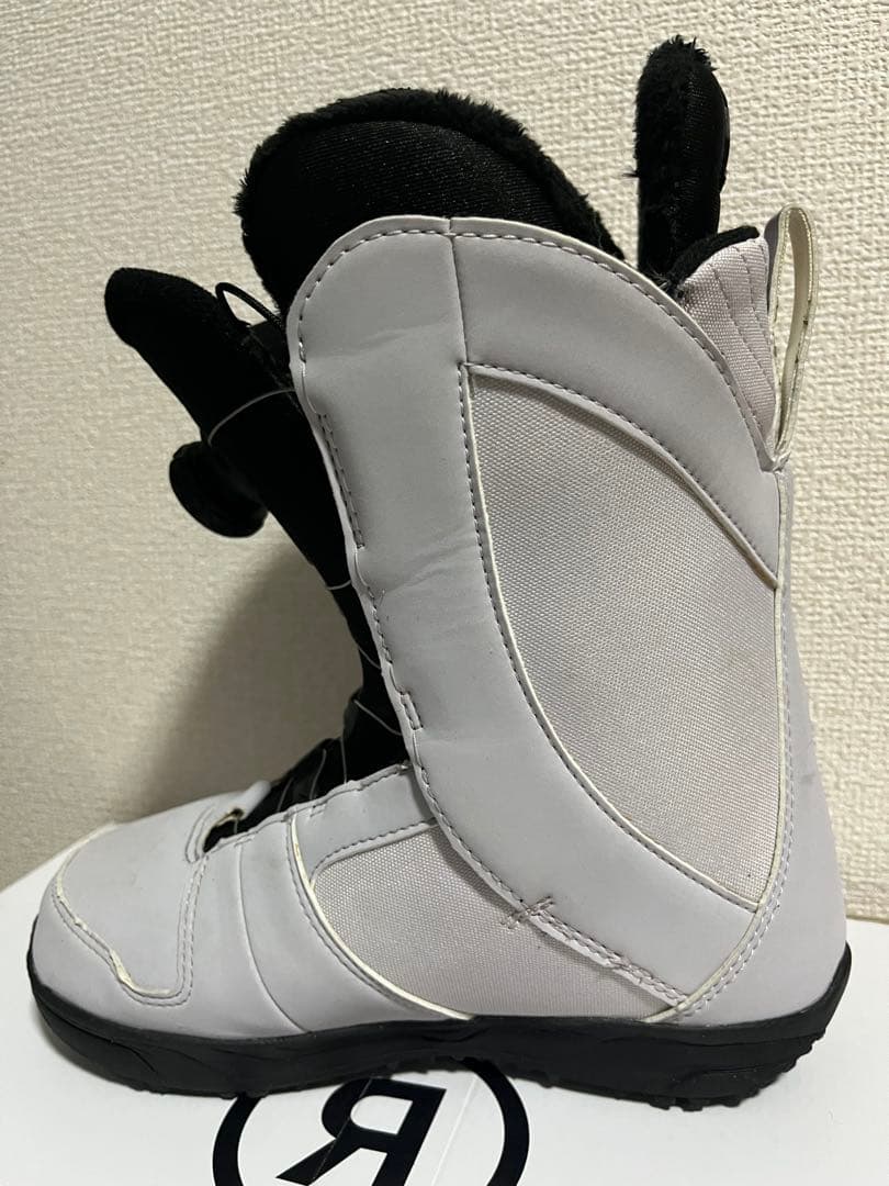 RIDE BOARD SAGE 女性用スノーボードブーツ US 6
