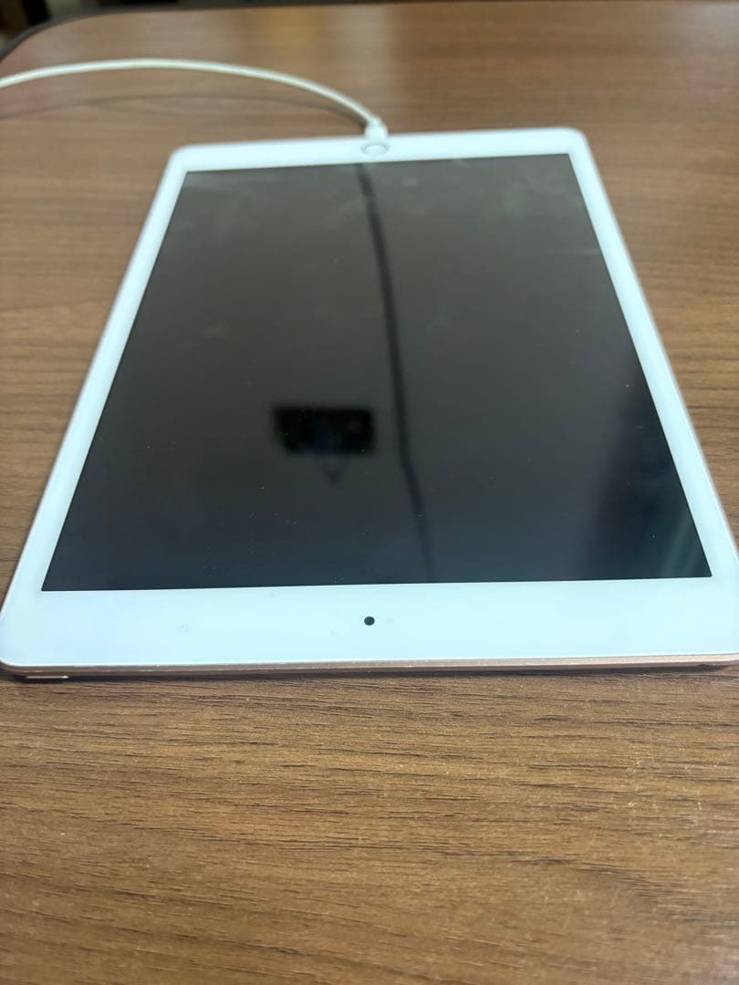 Apple iPad 第7世代 ゴールド 本体のみ