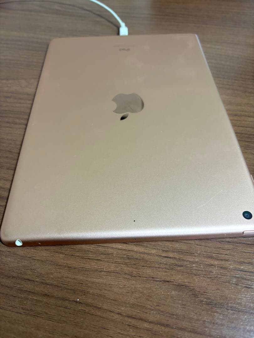 Apple iPad 第7世代 ゴールド 本体のみ