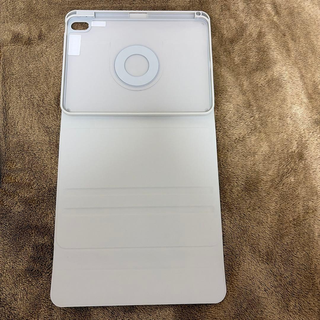 Apple iPad 第10世代10.9インチ 本体 カバー付き