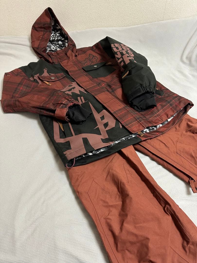 スノボウェア 上下セット バートン フューエル 男女OK