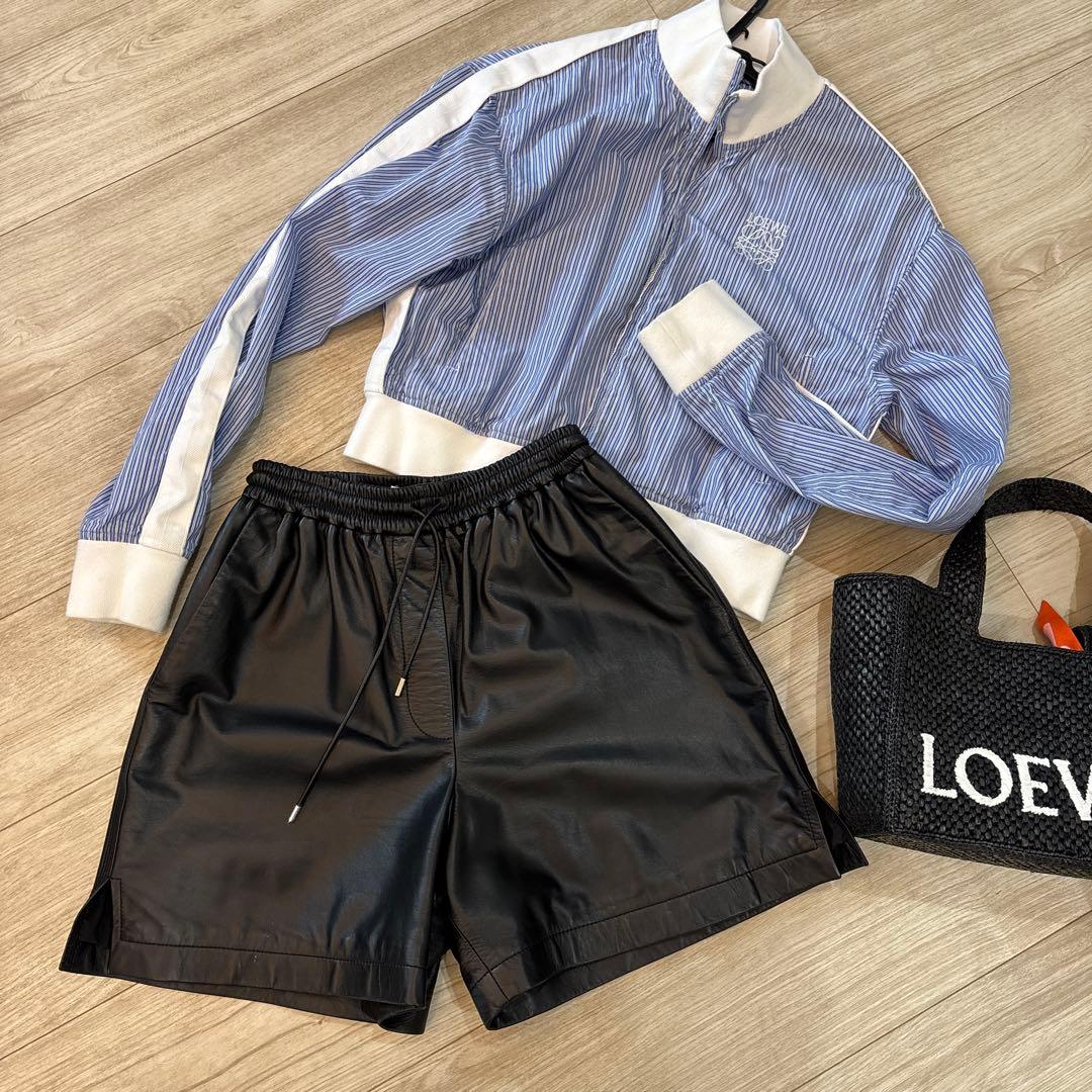 LOEWE レザー ブラック ショートパンツ XS