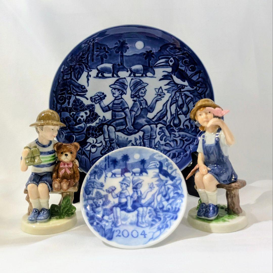 R コペンハーゲン　ミレニアム2004年プレート　フィギュリン2体　プラケット