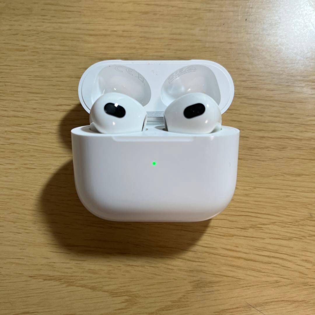 【確実正規品】【極美品】AirPods第三世代/状態良