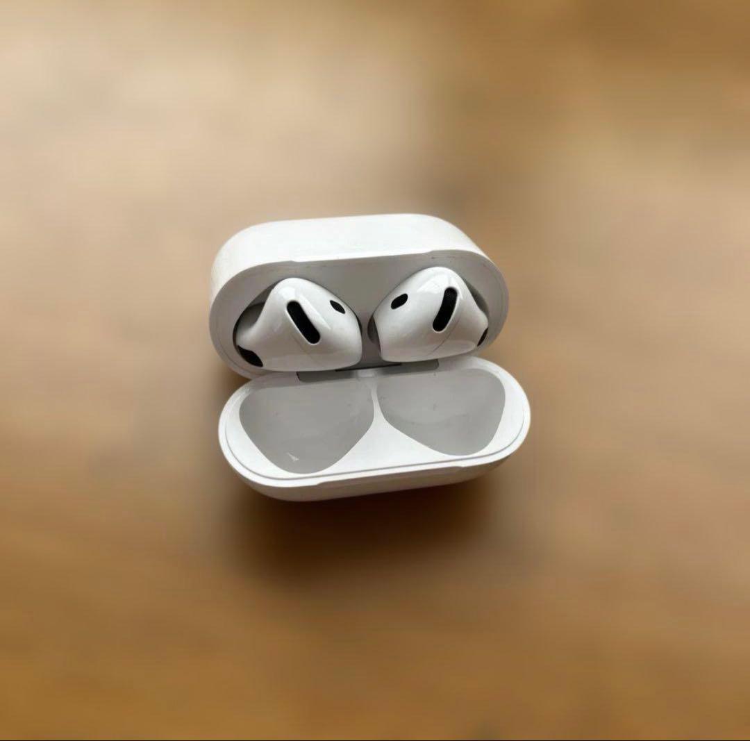 Apple AirPods 4本体 ホワイト