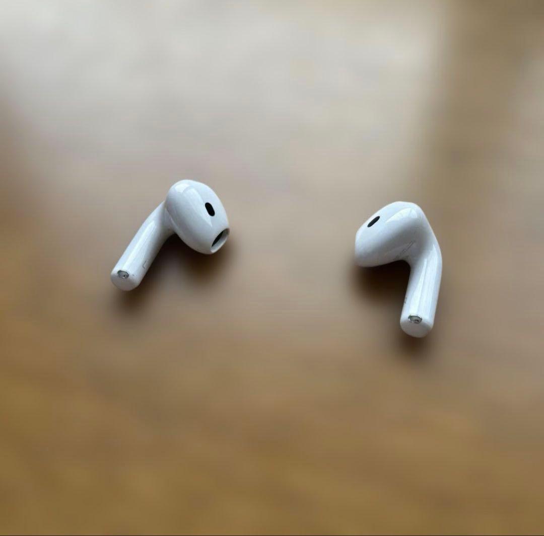 Apple AirPods 4本体 ホワイト