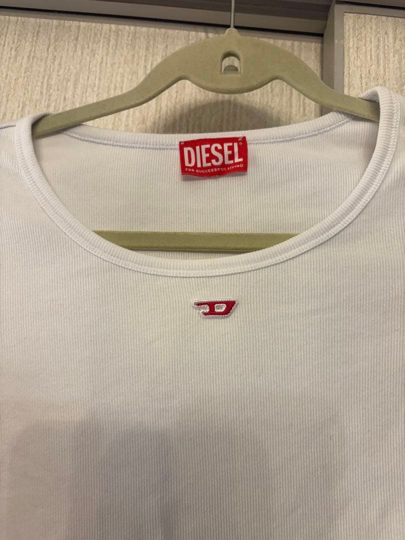 DIESEL ホワイト 長袖 Tシャツ Sサイズ
