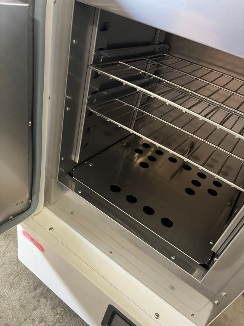 ETTAS 定温乾燥器E0-300V