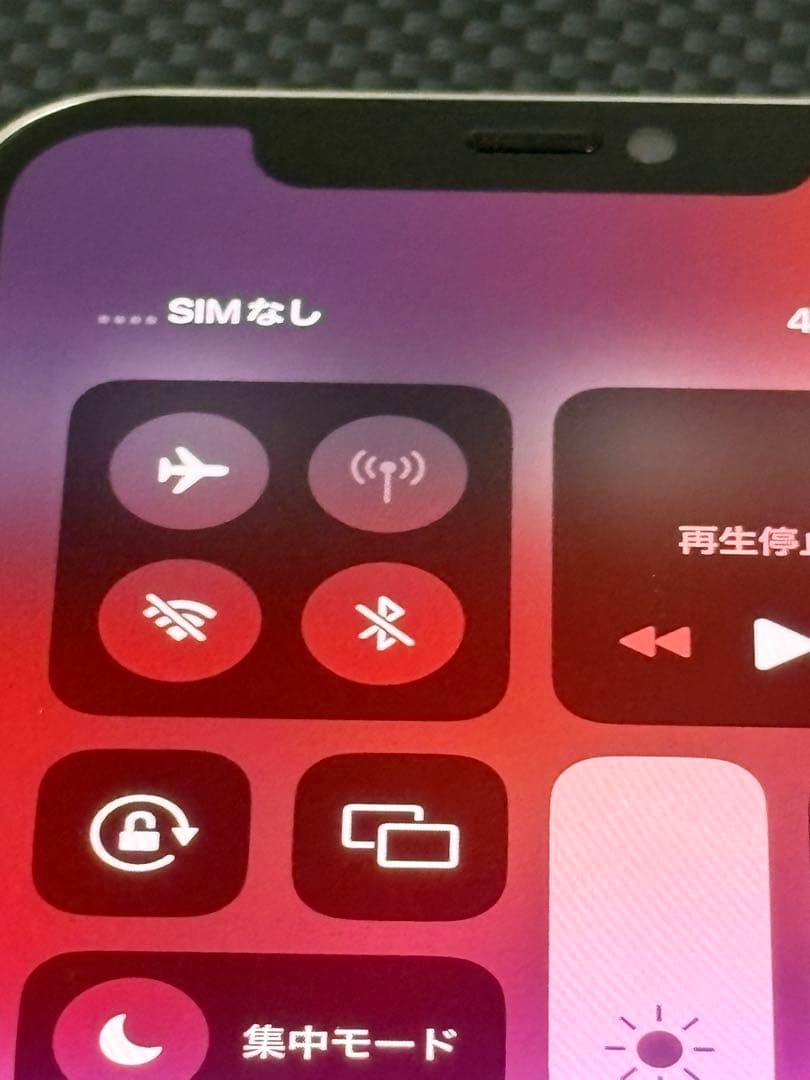 iPhone 12 ホワイト 本体　ジャンク品