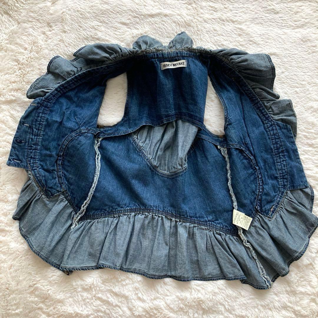 【美品】ISSEY MIYAKE×Lee デニムギャザーデザインジレ