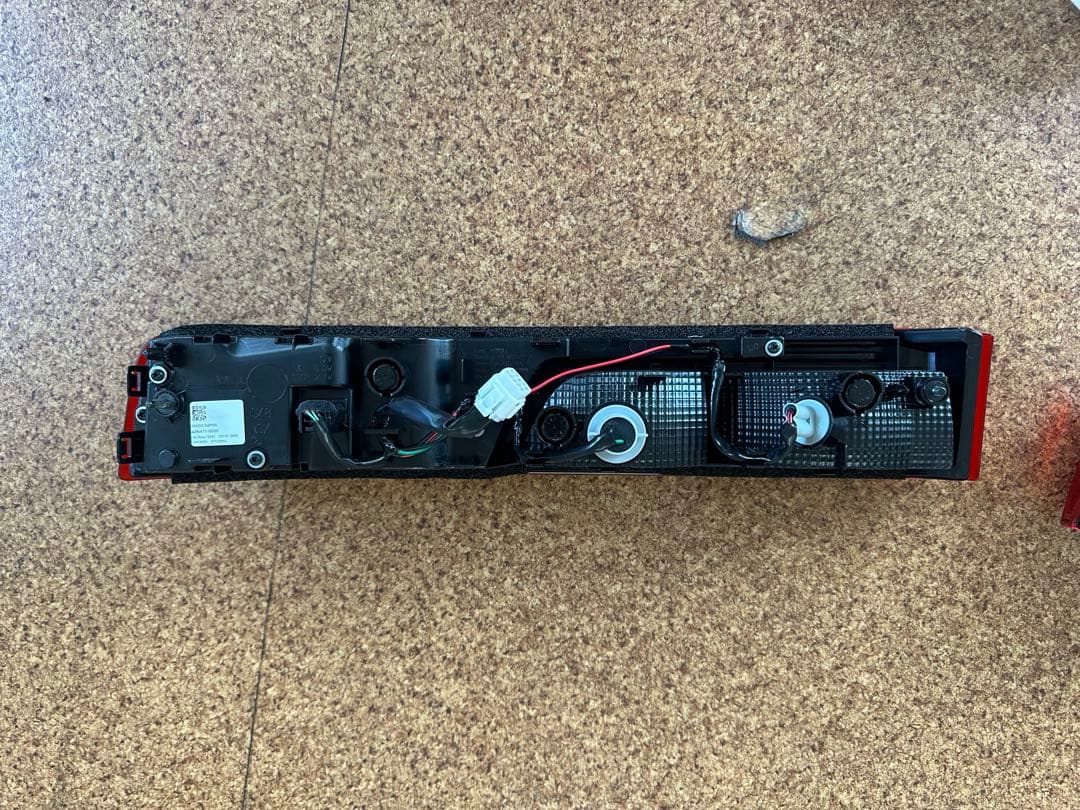 エブリィワゴンda17w 純正テールランプ新車外し①