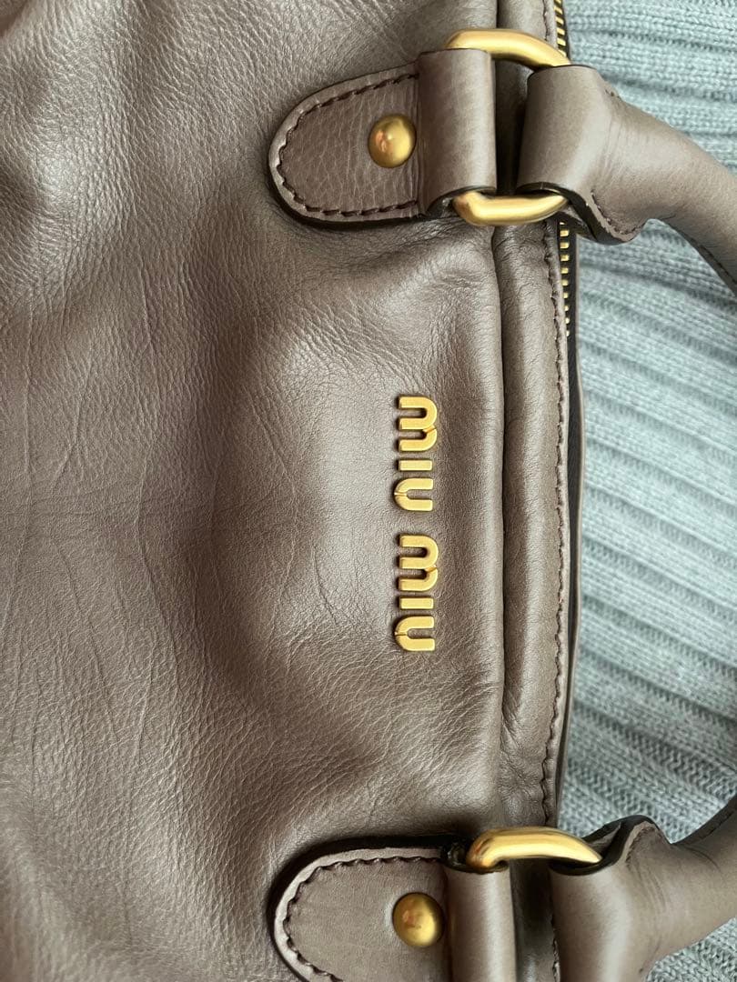 【美品】miumiu バッグ