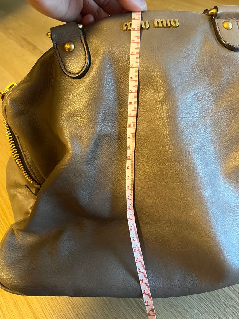 【美品】miumiu バッグ