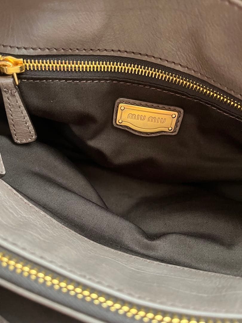 【美品】miumiu バッグ