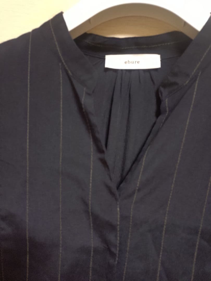 ブライトストライプキーネックブラウス　サイズ38　エブール　ebure