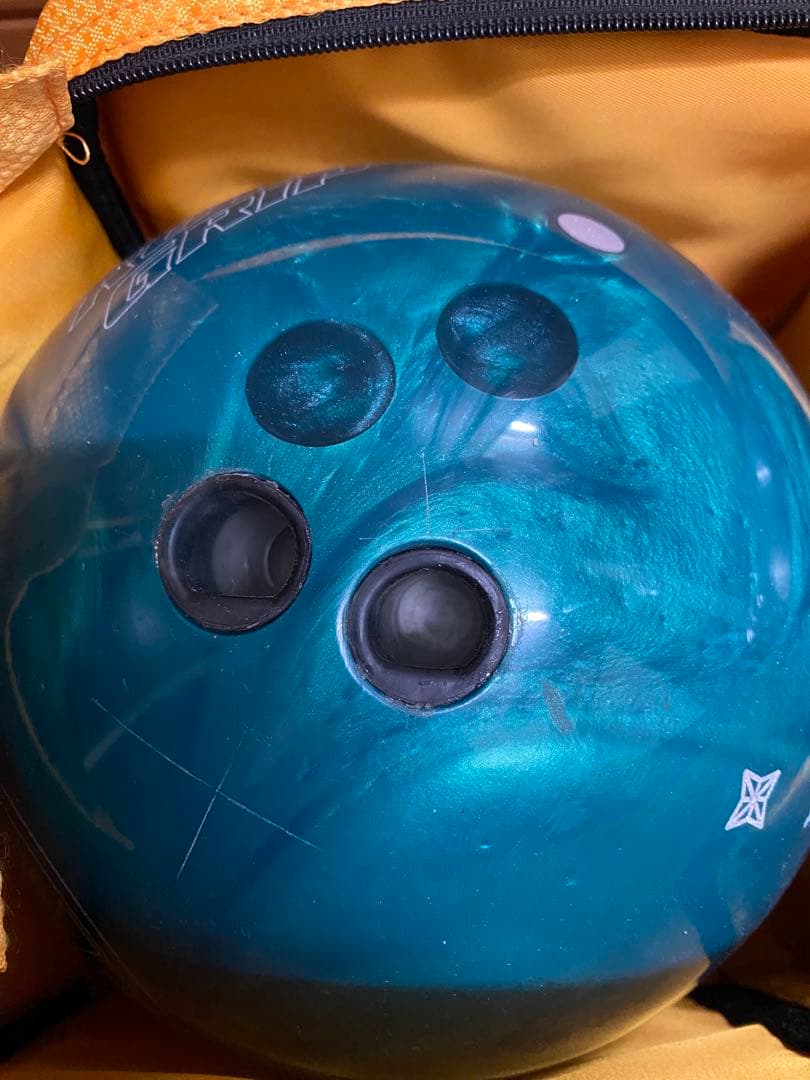 ボウリング　ボール　対称コア2球＋ツアーバッグセット