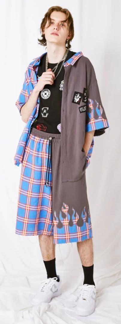 【美品】LiSA ドッキングショートパンツROY reflect overjoy