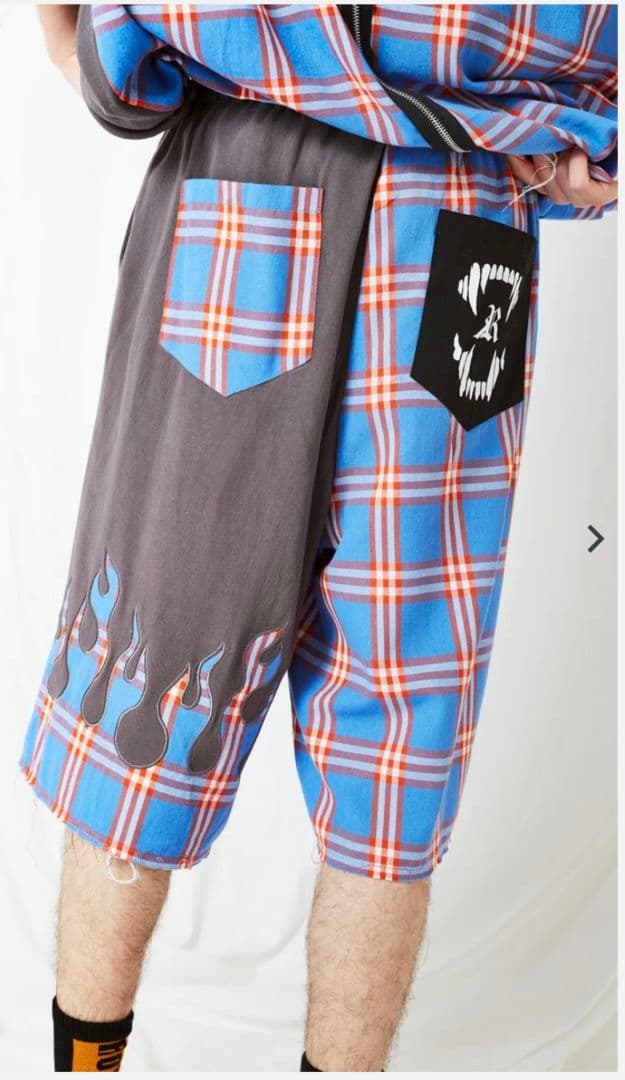 【美品】LiSA ドッキングショートパンツROY reflect overjoy