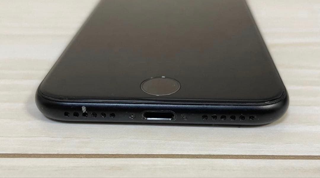 iPhoneSE第2世代ブラック