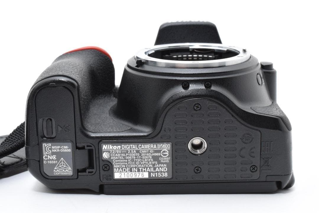Nikon D5600 ダブルズームレンズキット デジタル 一眼レフカメラ