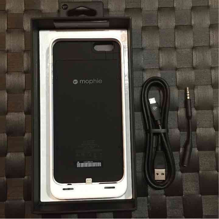 スマホアクセサリー iPhone6plus mophie juice pack 60%