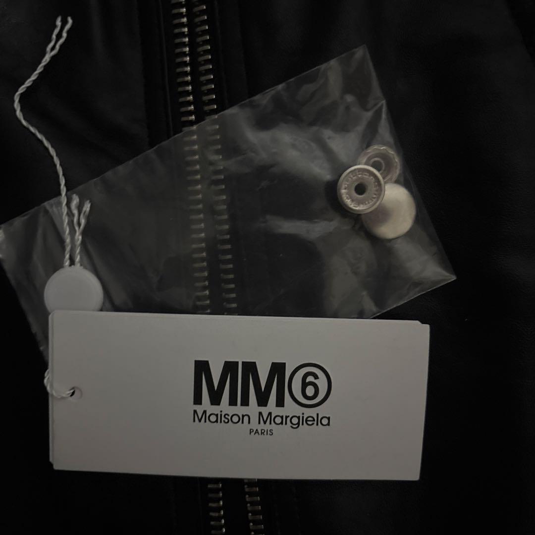 【38】MM6 メゾンマルジェラ ハの字 レザー ライダース ジャケット 黒