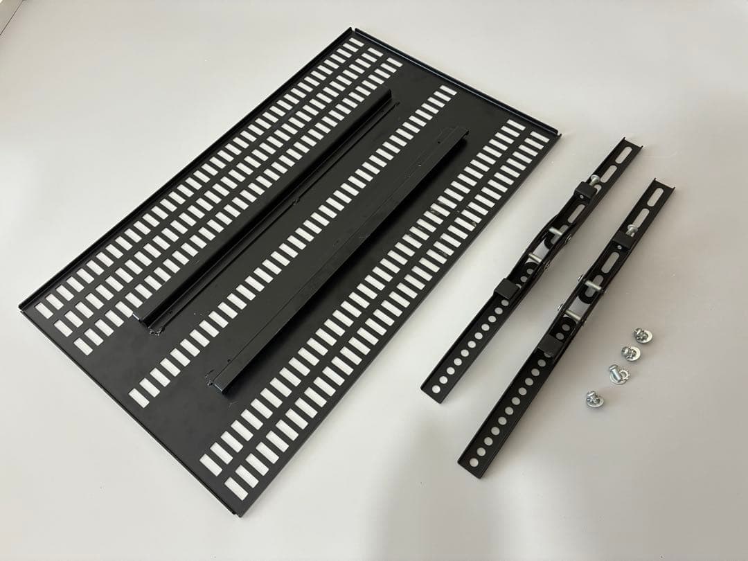 【中古品】テレビ壁掛け金具 TVセッター壁美人 TI200 Mサイズ