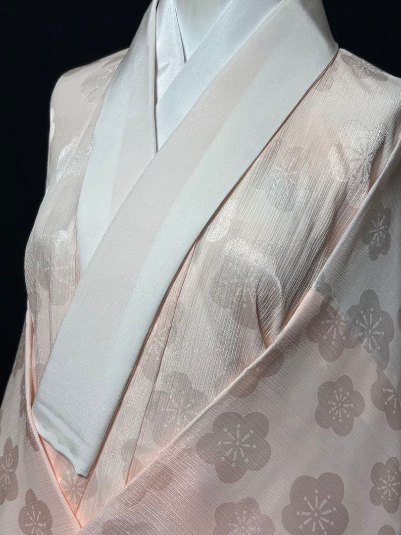 未使用品　和服　単衣　東レシルック　梅模様　無双.長襦袢(紐付)早い者勝ち