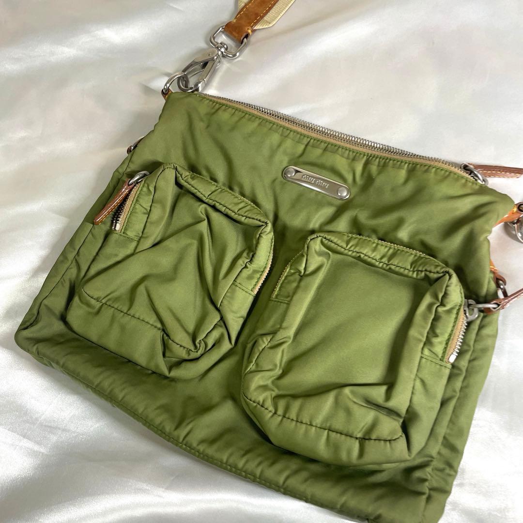 アーカイブ　miu miu ミュウミュウ　レザーナイロン　ショルダーバッグ