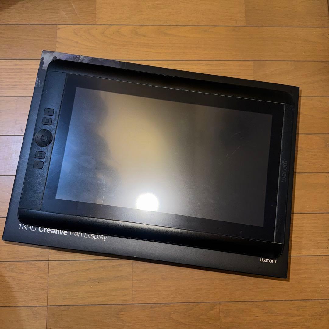 液タブ・ペンタブ Wacom Cintiq 13HD