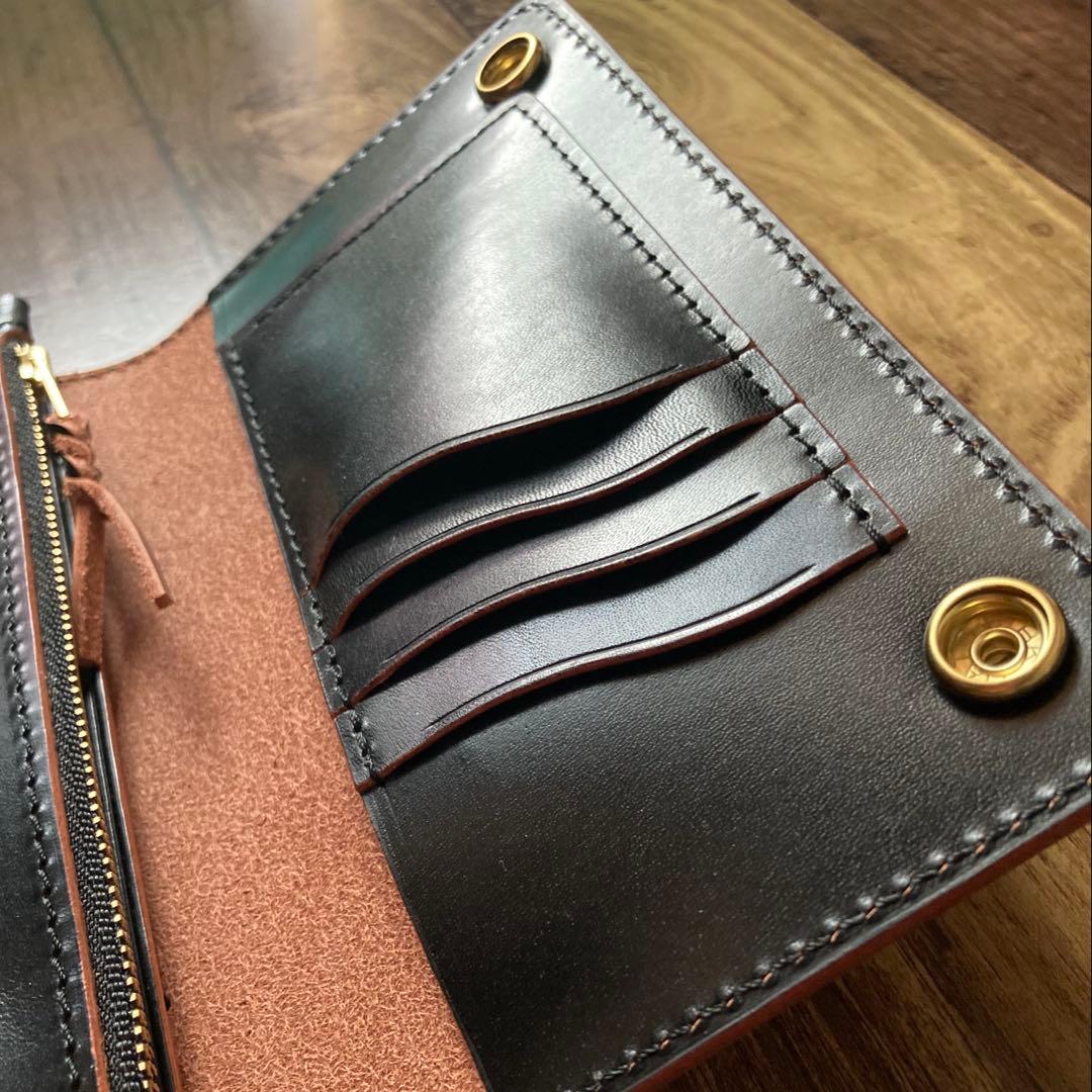 【サビオラ様ご確認用】トラッカーウォレット 新喜皮革 ホースハイド 茶芯ブラック