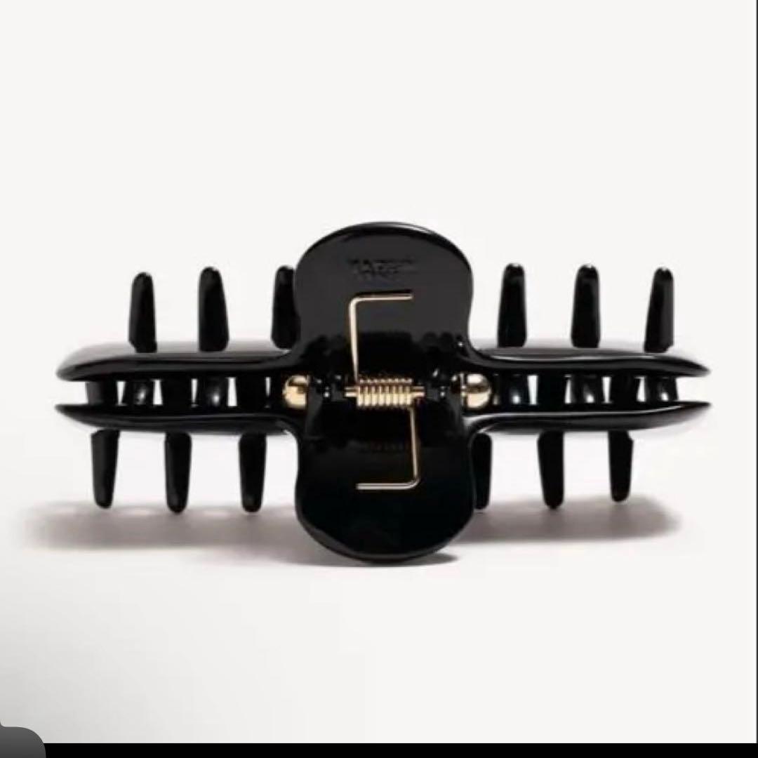 新品　undo ヘアクリップ　　BLACK ブラック　イタリア