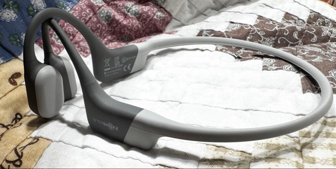 Shokz（旧AfterShokz）骨伝導イヤホンR-C-OGD-AS800