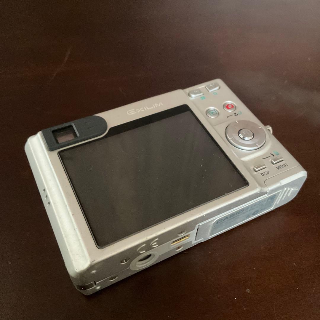 デジタルカメラ Casio EXILIM EX-Z55