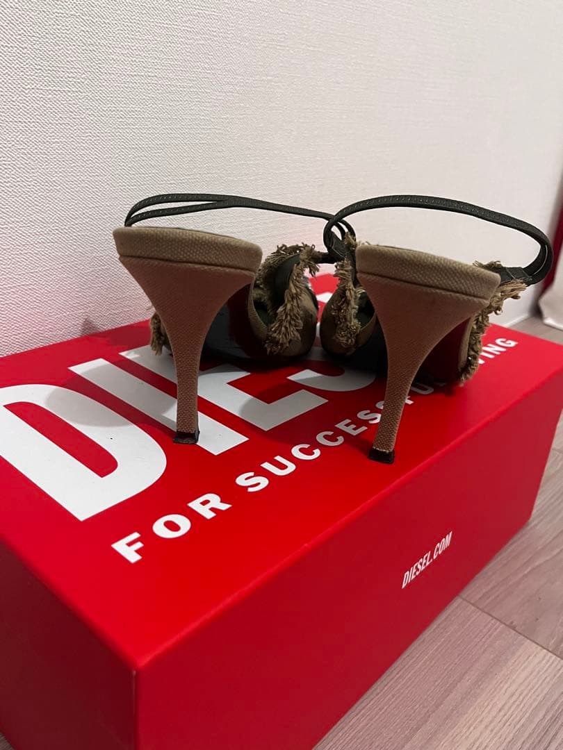 DIESEL ビジュー　ミュール ヒール　37