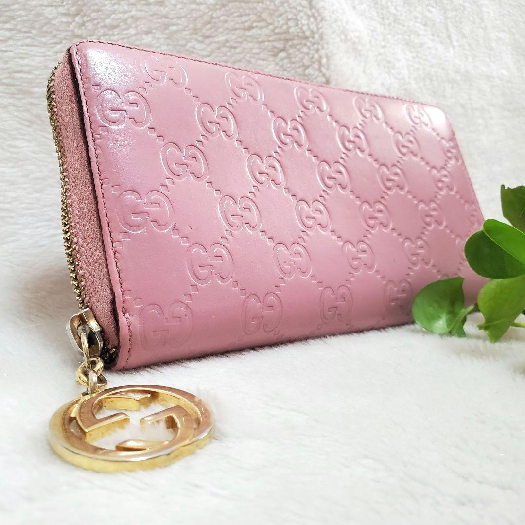 美品 GUCCI シマ ラウンドファスナー インターロッキング 長財布 ピンク
