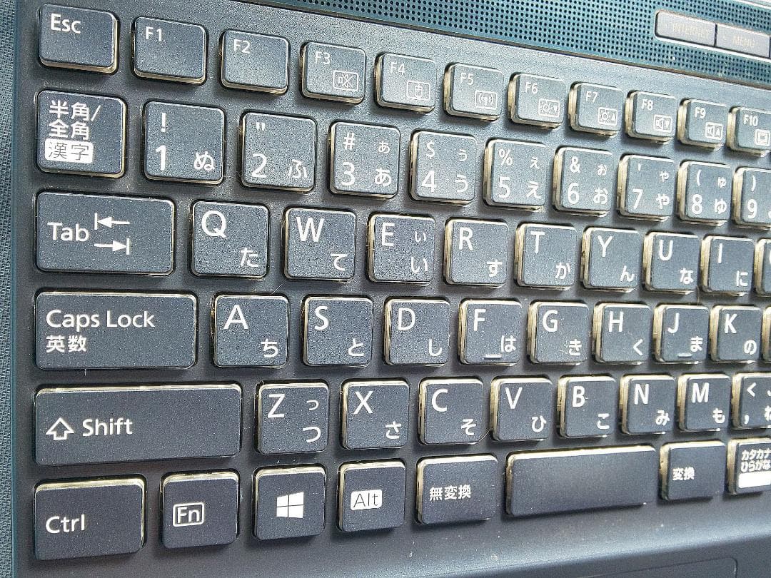 Windowsノート本体 LIFEBOOK AH77/E2 i7-10510U/512G/16G/B.R