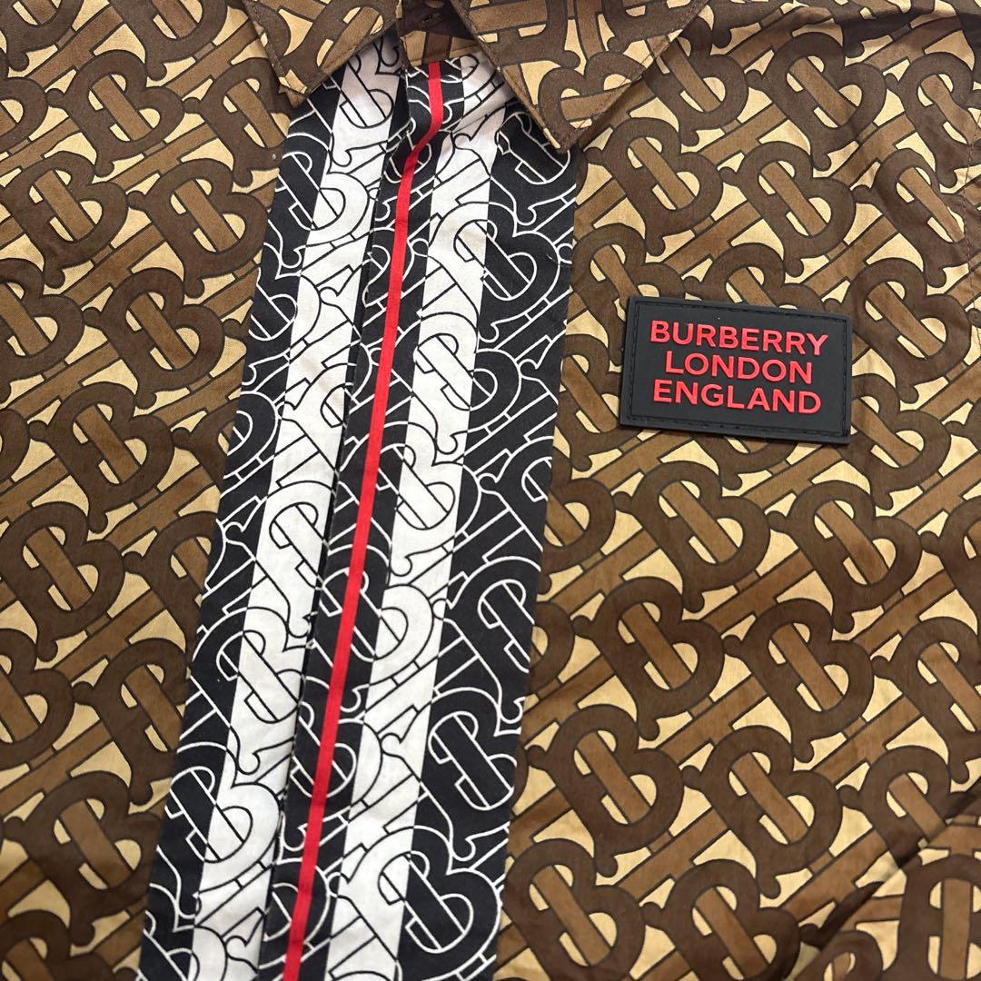 BURBERRYキッズ ロゴパターン 長袖シャツ
