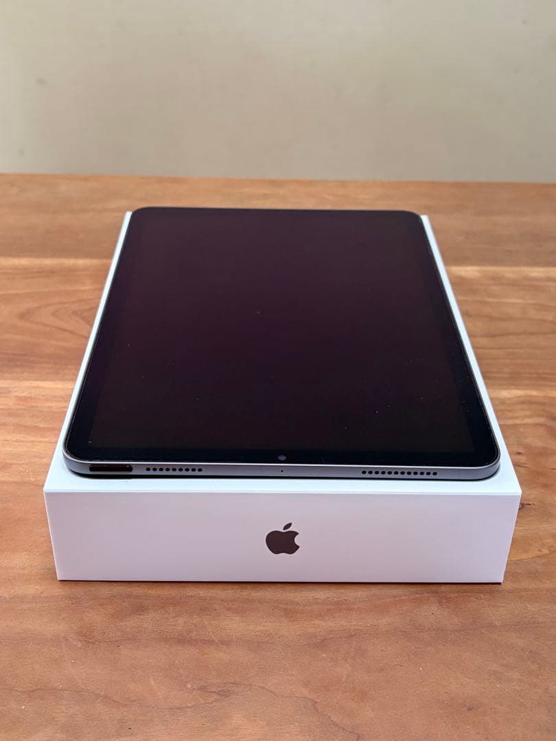 Apple iPad Air（第5世代） M1 Wi-Fi 64GB