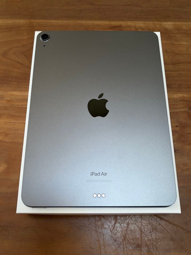 Apple iPad Air（第5世代） M1 Wi-Fi 64GB