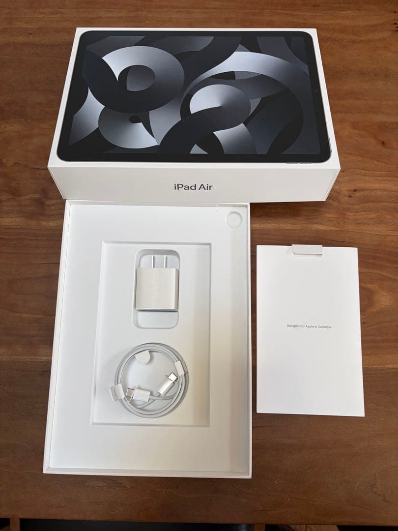 Apple iPad Air（第5世代） M1 Wi-Fi 64GB