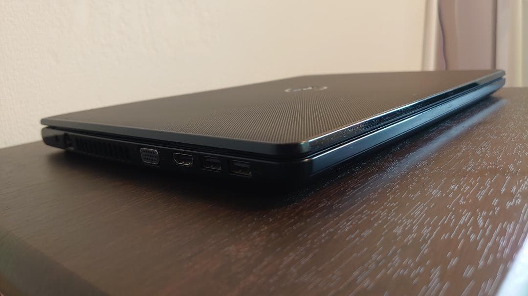 【極美品】Dell i5第8世代/12GB/1TB/指紋