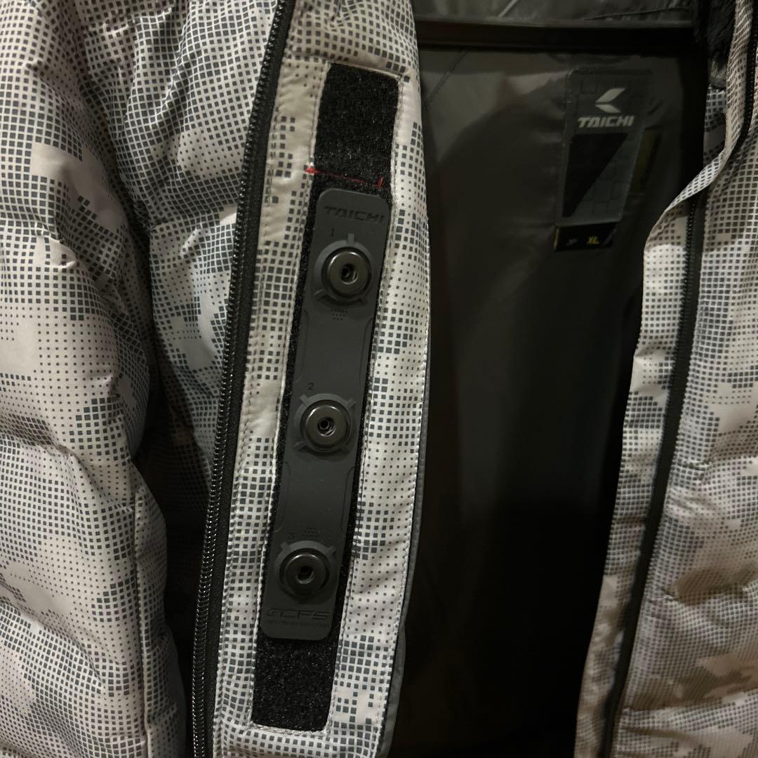 ロ*ク様 RS TAICHI 迷彩グレー バイク用ジャケット XL