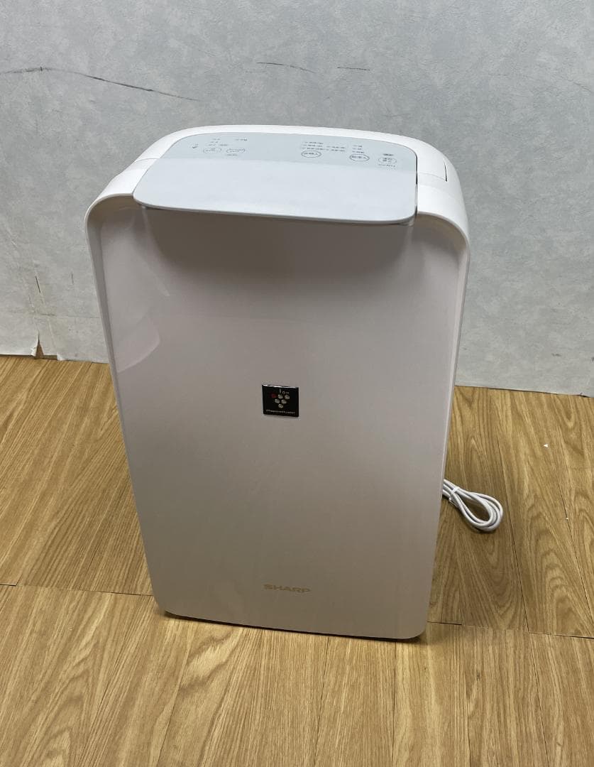 Y♢226 シャープ 衣類乾燥除湿器 CV-N71-W　2022年