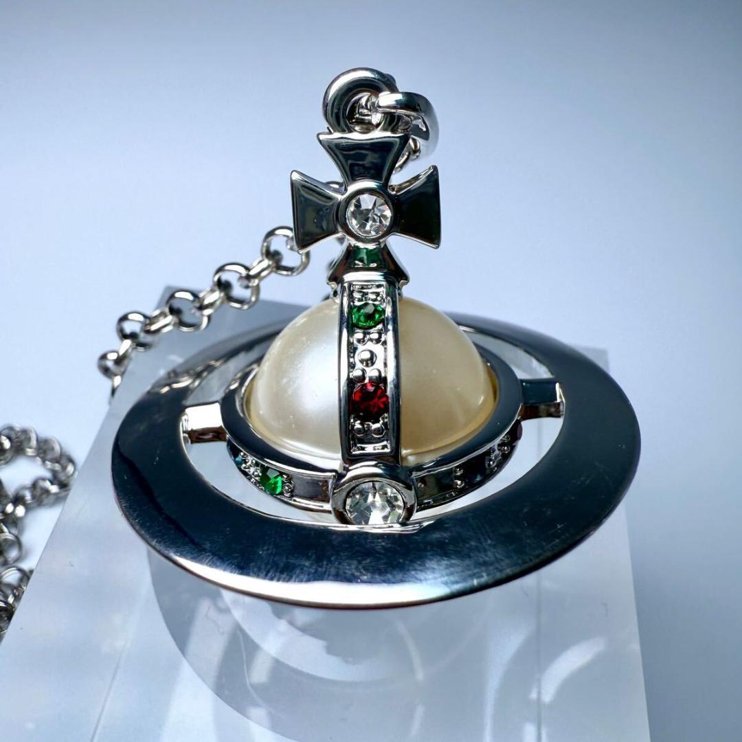 極美品 ヴィヴィアン スモールオーブペンダント ネックレス フェイクパール