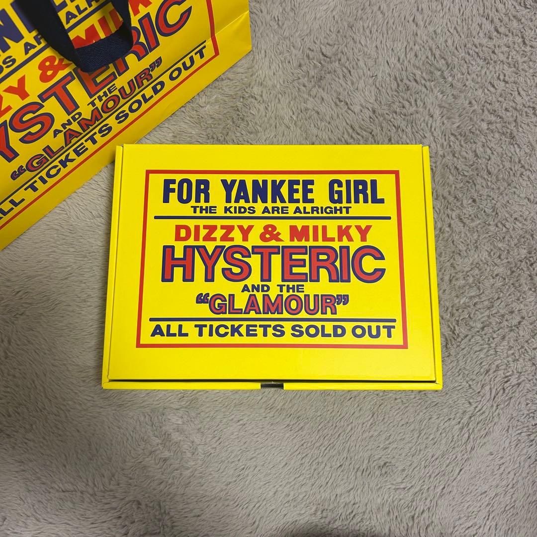 HYSTERIC GLAMOUR ポンポン付きニット帽