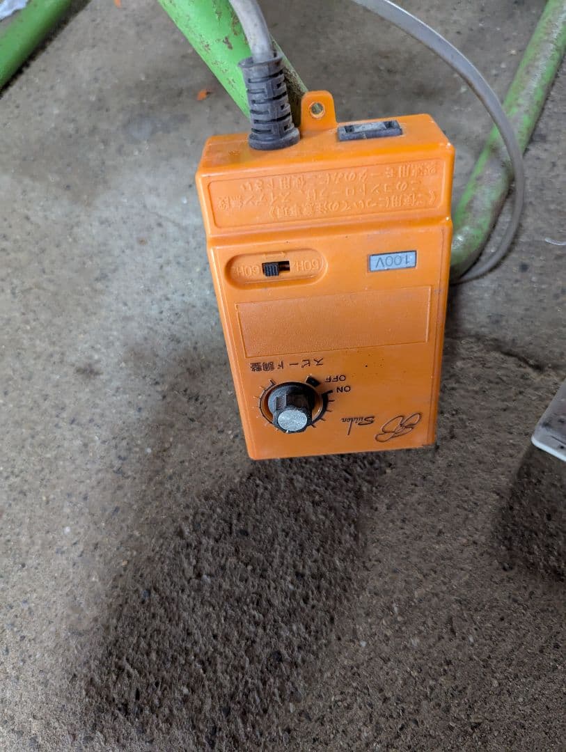 昭和レトロ•壁付扇風機•スイデン壁付扇風機•可動品•金属プロペラ•業務用？•首振